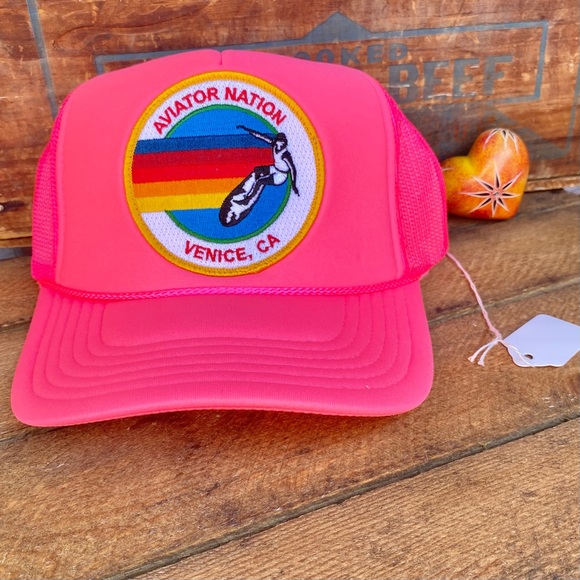 🆕✨AVIATOR NATION NEON PINK WITH VENICE LOGO PATCH MESH TRUCKER HAT O/S NWT - Picture 5 of 6